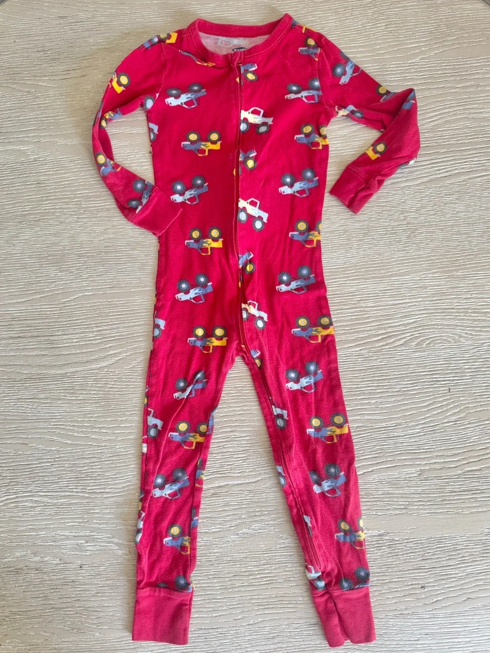Old Navy Red toddler footless Truck onesie, 5T